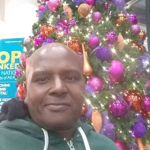 Meet your Posher, Kenneth